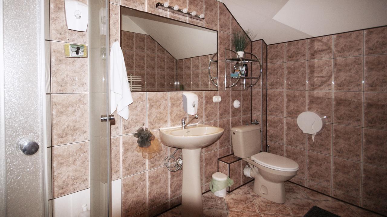 Villa Alris Bialystok Luaran gambar