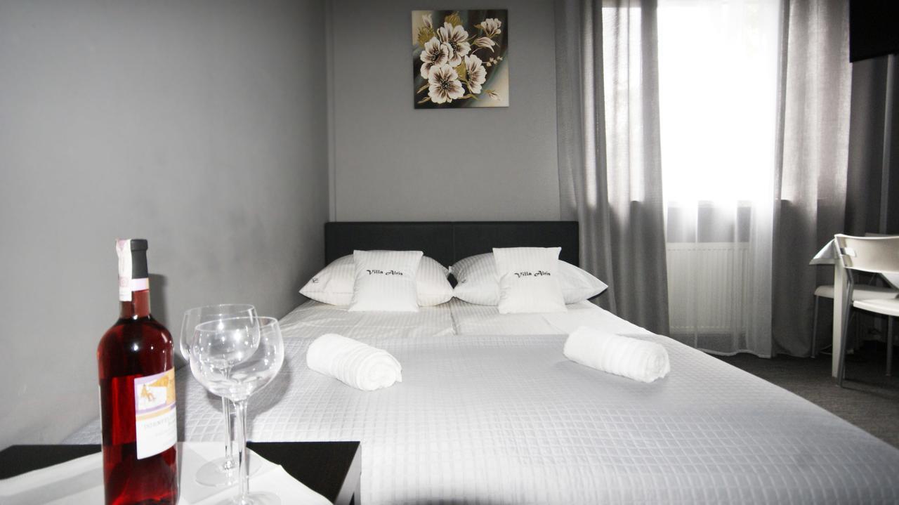 Villa Alris Bialystok Luaran gambar