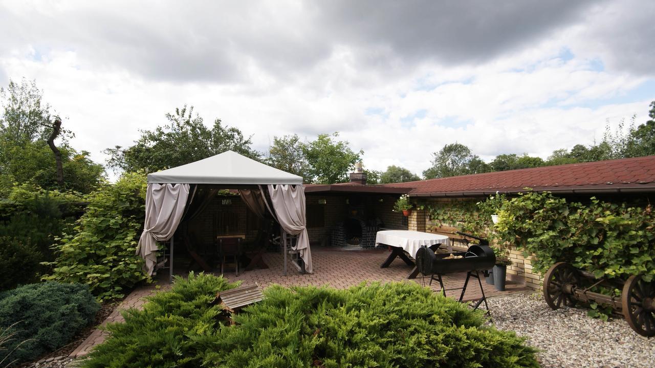 Villa Alris Bialystok Luaran gambar